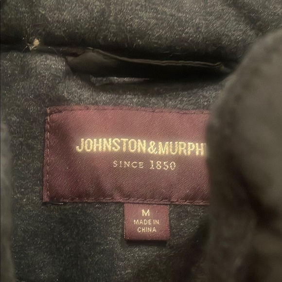 Johnston & Murphy Women's Black Puffer Vest - Picture 2 of 2